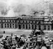 Tropas del Ejército en la azotea del Palacio de La Moneda en Santiago el 11 de septiembre de 1973, durante el golpe militar liderado por el general Augusto Pinochet para derrocar al presidente Salvador Allende.<b><span class=mln_uppercase_mln> </span></b>FOTO<b><span class=mln_uppercase_mln> AFP</span></b>