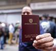 Por ahora, el Gobierno espera firmar el convenio con Portugal en los próximos días. De concretarse, los colombianos podrían ver cambios en el precio y el modelo del pasaporte en el corto plazo. FOTO: Colprensa.