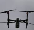 La Policía Nacional cuenta con 146 drones en el país para combatir el narcotráfico, ubicar y supervisar la erradicación de cultivos ilícitos, intervenir focos delictivos, atacar y desarticular organizaciones criminales y sus cabecillas y apoyar operaciones humanitarias. Foto: Colprensa-Sergio Acero