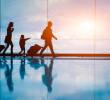 Miami, Aruba y Curazao aparecen entre los destinos con reducciones en sus tarifas promedio de vuelos para viajeros colombianos. FOTO MAGNIFIC