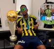 Jhon Jader Durán jugó en Fenerbahce de julio de 2025 a febrero de 2026. FOTO: <b>Instagram jaderduran9 y fred08oficial</b>