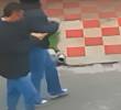 Alias el Costeño estuvo siguiendo al menor que habría disparado el arma contra Uribe Turbay en Bogotá el pasado 7 de junio. Foto: Captura de pantalla
