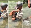 El Mago Martín Pescador fue mordido por una nutria cuando se encontraba explorando en una zona del Magdalena Medio. FOTO: CAPTURA VIDEO REDES SOCIALES @el_mago_martin_pescador