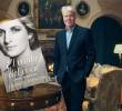 Charles Spencer, el hermano de Lady Di, y el libro que ya se consigue en Colombia. FOTO Cortesía Stuart McClymont / The Sunday Time / Plaza &amp; Janés / Penguin Random House Grupo Editorial