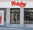 La compañía Frisby España confirmó que la apertura de su tienda insignia en el centro de Madrid ya no se realizará el 1 de julio de 2026, sino que se traslada oficialmente al 15 de agosto de 2026. FOTO: Frisby España