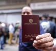 Antes de viajar al exterior, verifique los requisitos y el trámite vigente para el pasaporte en Antioquia. FOTO: Colprensa - John Paz
