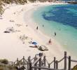 Un hombre murió tras ser atacado por un tiburón en una playa de Perth, en el estado de Australia Occidental. FOTO: Tomada de Instagram @TRAVELWISE