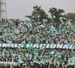 Los aficionados del cuadro verde le mostraron su respaldo al equipo de cara a la final de vuelta de Liga contra Junior. Foto: Camilo Suárez