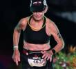 Natalie Grabow llegando a la meta del exigente Campeonato Mundial IronMan en Hawái. FOTO: Getty