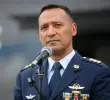 El ministro de Defensa, Pedro Sánchez, convocó a una cumbre militar de urgencia. FOTO: COLPRENSA