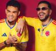 Lucho Díaz y Ryan Castro durante la entrevista con Billboard, en la que hablaron de orgullo, identidad colombiana y el sueño mundialista rumbo a 2026. Foto: Billboard