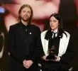 Finneas y Billie Eilish protestaron en contra de ICE durante su discurso en los Grammy 2026. FOTO: Getty