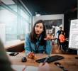 Las vacantes de medio tiempo se concentran en ventas, mercadeo y servicio al cliente, con más de 3.700 ofertas de contratación inmediata. FOTO: GETTY