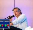 El presidente Gustavo Petro ha bajado su aprobación en un 3 % durante el 2026 según las mediciones de Invamer. Fotos: Presidencia y captura Noticias Caracol