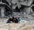 <span class=mln_uppercase_mln>A</span><b><span class=mln_uppercase_mln> pesar del acuerdo de alto el fuego que rige desde el 10 de octubre, 45 palestinos murieron el domingo en ataques israelíes, según la Defensa Civil de Gaza. FOTO: Xinhua</span></b>