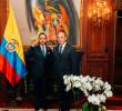 El general en retiro Jorge Andrés Zuluaga López, nuevo director de la DNI, junto al presidente Abelardo de la Espriella. FOTO: CORTESÍA DE PRESIDENCIA.