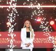 La llegada de la viuda de Charlie Kirk al funeral desató comentarios de rechazo; “parecía un show de la WWE”