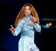 Shakira tuvo que cancelar uno de sus dos conciertos en Lima, Perú, por un “cuadro abdominal” el pasado mes de febrero. FOTO: Getty