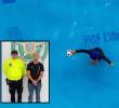 Adelante, el docente detenido por la Policía en Medellín. Atrás, imagen de referencia de un niño en una piscina. Foto: Jaime Pérez Munévar y Cortesía