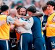 Los futbolistas del Tottenham celebran la victoria en la última jornada que los salvó del descenso. Foto: tomada del x de @SpursOfficial