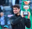 Carlos Alcaraz, que el 5 de mayo pasado cumplió 22 años, se ubica en el tercer puesto del ranking ATP. Se prepara para Roland Garros. FOTO<b><span class=mln_uppercase_mln> Getty</span></b>