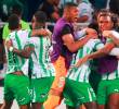 En la acción aparece Kevin Viveros, a quien le anularon un gol. FOTO MANUEL SALDARRIAGA