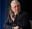 Mientras una sentencia en primera instancia determinó que el expresidente Álvaro Uribe Vélez era culpable de fraude procesal y soborno en actuación penal, un fallo del Tribunal Superior lo absolvió. Foto: Getty Images
