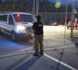 En la madrugada del viernes habrían llegado los primeros detenidos a Alcatraz de los caimanes, un centro de detención construido en ocho días en un humedal de Florida. Foto: @FLSERT