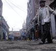 Una de las calles destruídas de el Bronx, en Bogotá; llena de tierra y edificios abandonados. FOTO: COLPRENSA