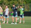El técnico Lionel Scaloni está tranquilo y dijo en rueda de prensa que todos los jugadores están a disposición para actuar en el Mundial de Norteamérica. FOTO TOMADA X@Argentina