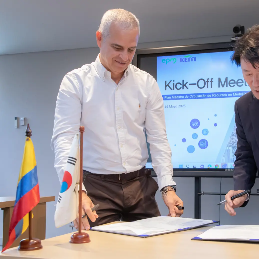 El acuerdo entre EPM y el KEITI se formalizó esta semana. FOTO: Cortesía EPM