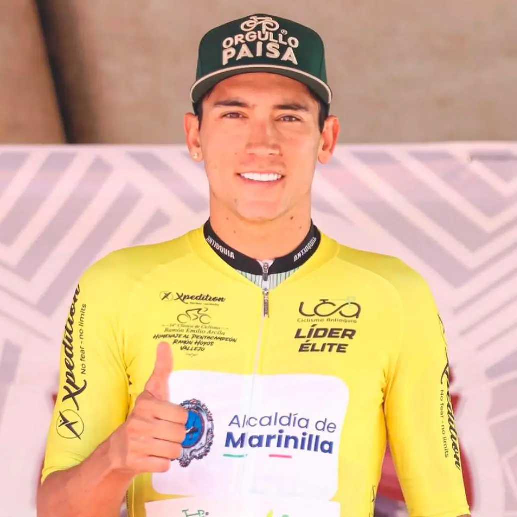 Alejandro Osorio le dio más brillo a su exitosa temporada al ganar la Clásica de Marinilla. Ya había ganado la Volta Ciclística de Goiás, en Brasil. FOTO CORTESÍA ORGULLO PAISA