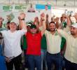 Julián Bedoya y el equipo político del representante Camilo Londoño. FOTO: Cortesía