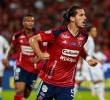 El defensa central uruguayo Joaquín Varela, de 26 años, ha tenido dos pasos por el DIM. El primero fue en 2023. El segundo desde el segundo semestre de 2024. Suma 32 partidos y 5 goles. FOTO Manuel Saldarriaga