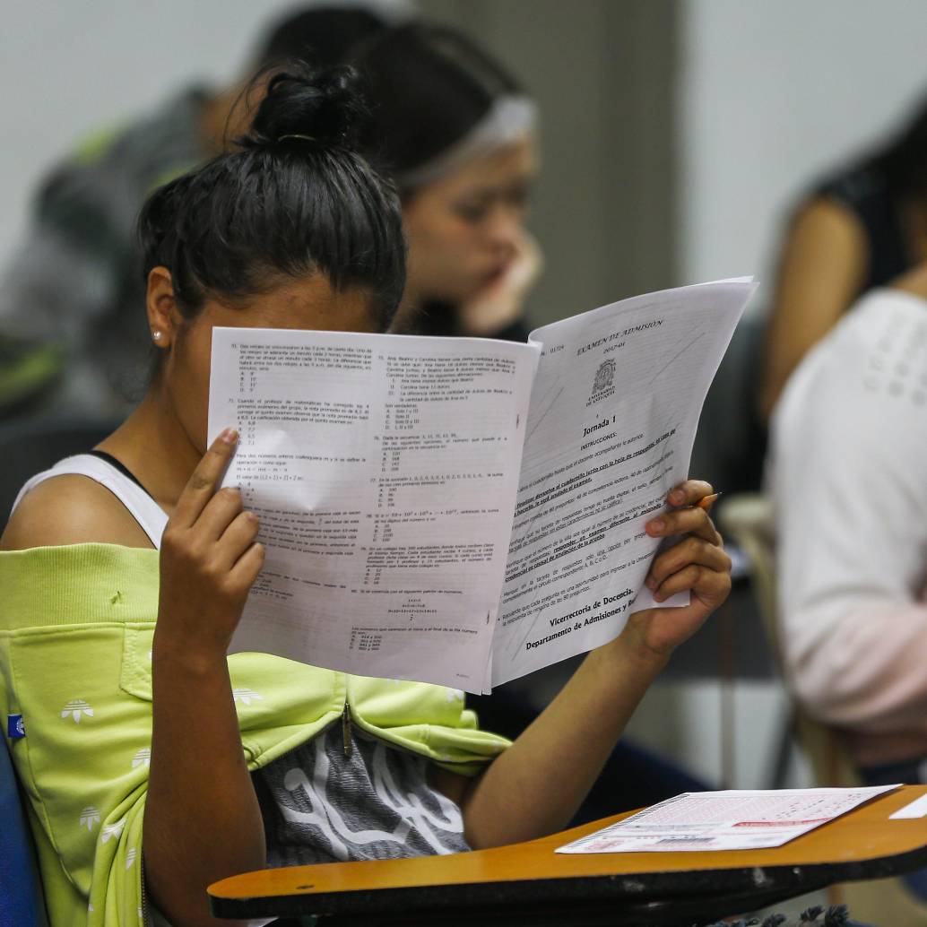 Imagen de referencia de un examen de admisión a la Universidad de Antioquia. FOTO: Manuel Saldarriaga