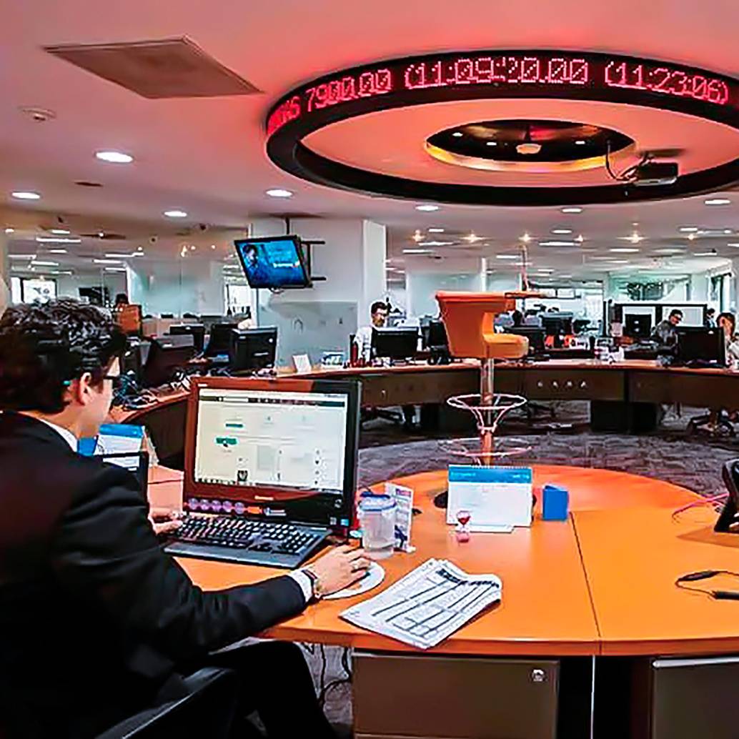 El MSCI Colcap abre hoy en 2.053,25 unidades, tras observar en la rueda bursátil de ayer una desvalorización de 0,91%. En la jornada, la especie más negociada fue la preferencial de Grupo Cibest.<b><span class="mln_uppercase_mln"> </span></b>FOTO<b><span class="mln_uppercase_mln"> Colprensa</span></b>