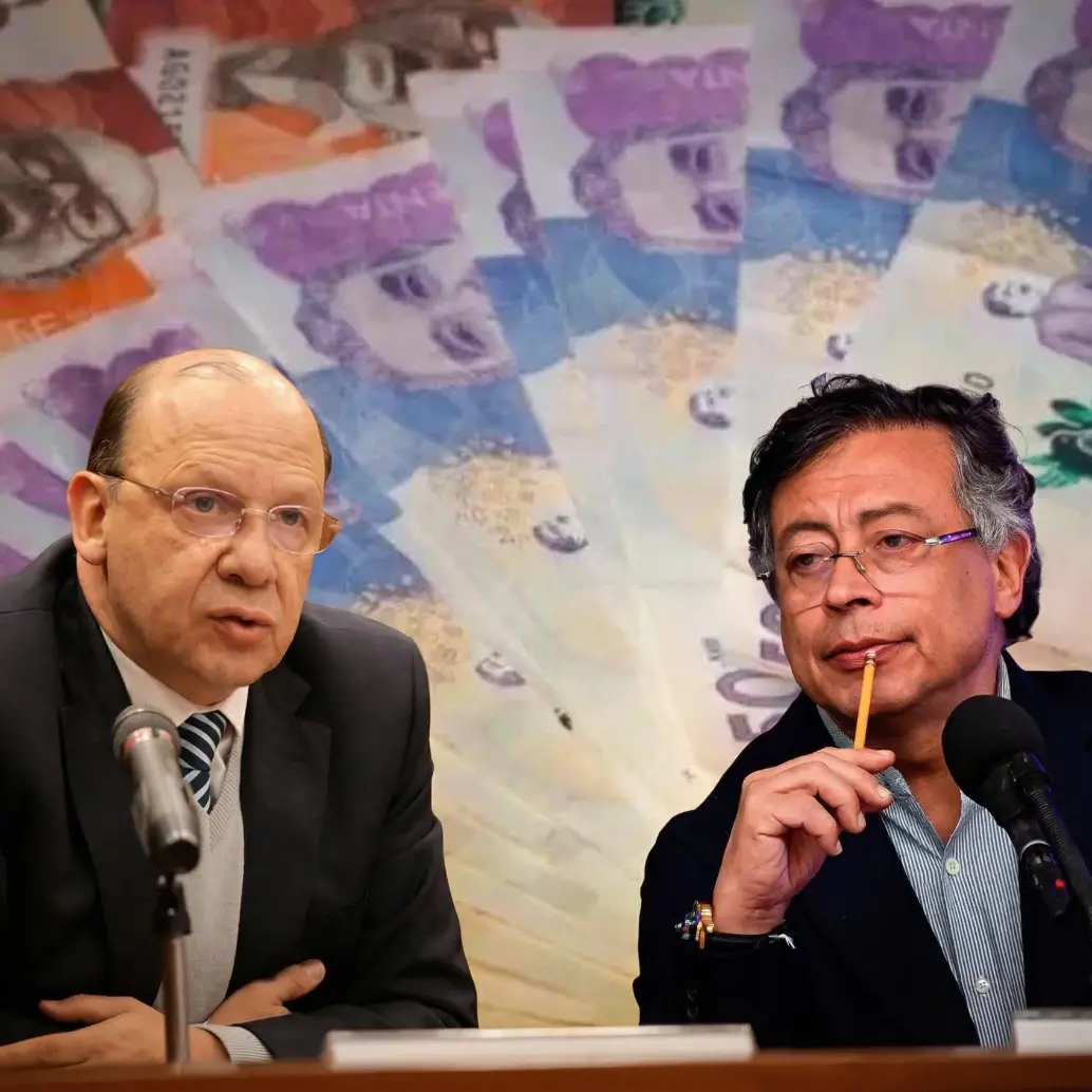 Colombia registra mayor deterioro fiscal de América Latina, en cabeza de Germán Ávila, ministro de Hacienda; y Gustavo Petro, presidente de Colombia. FOTO: Presidencia y Colprensa.