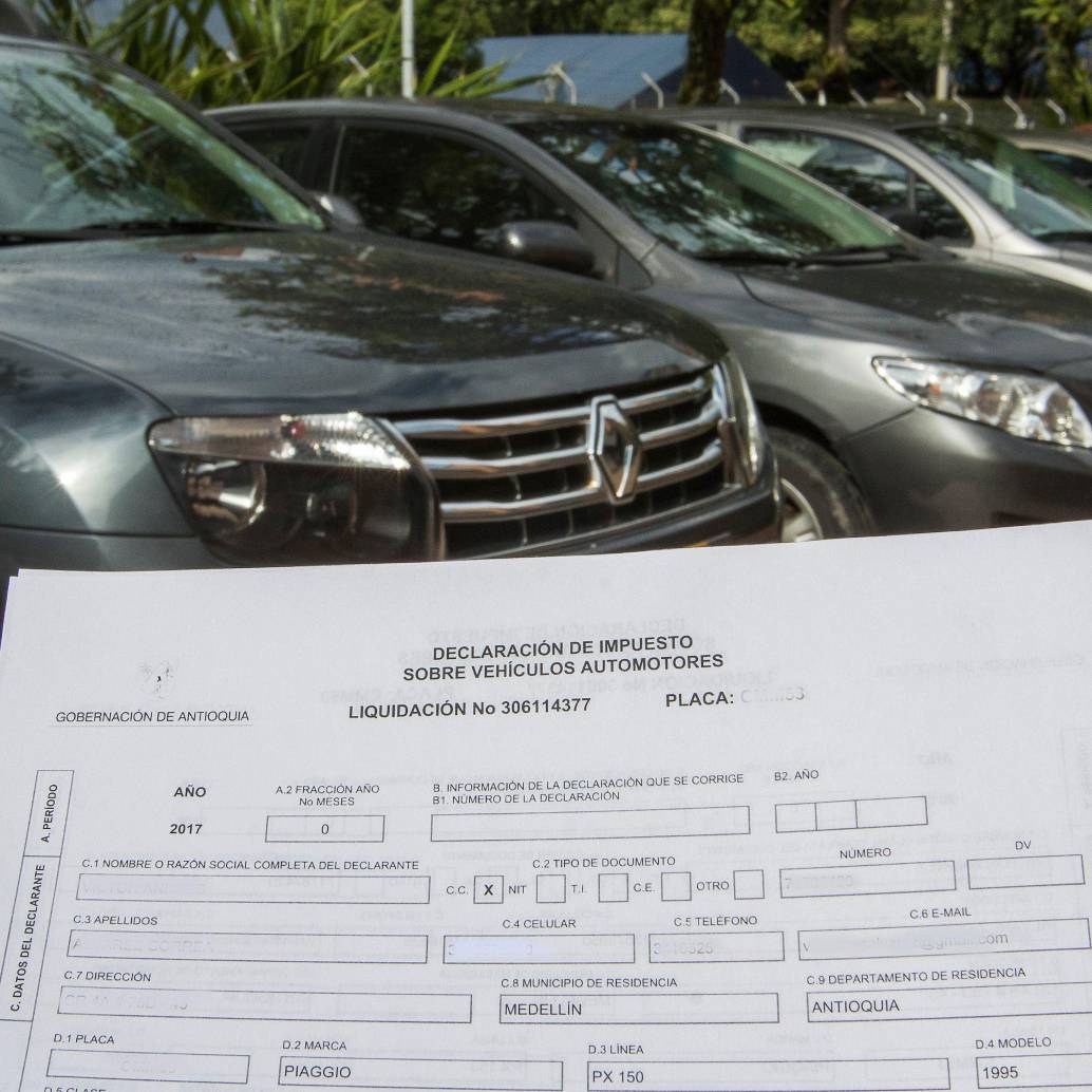Imagen de referencia del pago del impuesto vehicular. Foto: EL COLOMBIANO