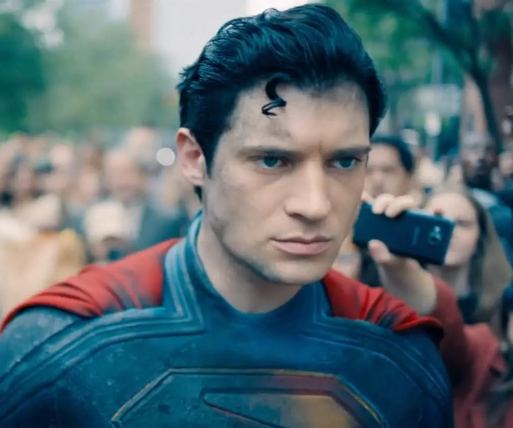 Superman es protagonizada por David Corenswet. FOTO Cortesía Warner Bros