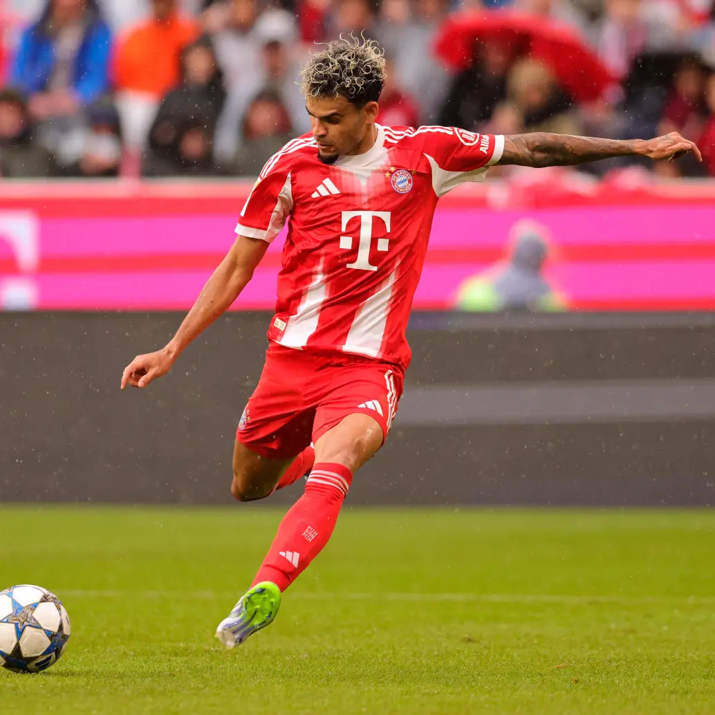 Imágenes de Luis Díaz durante el amistoso que sostuvo el Bayern frente al Tottenham durante la pretemporada. FOTO: GETTY