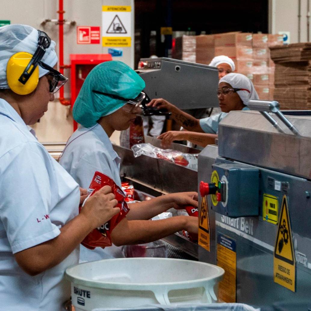 La Planta Oriente de PepsiCo, en Guarne, Antioquia, produce cerca de 2,5 millones de unidades diarias y es una de las principales apuestas tecnológicas de la compañía en Colombia. FOTO JULIO HERRERA