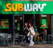 Subway redujo significativamente su número de restaurantes en Estados Unidos durante 2025 pese al aumento de sus utilidades. FOTO GETTY