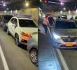 Cuatro carros resultaron afectados en el choque múltiple que se presentó en la mañana de este lunes en el túnel de Oriente. FOTO: CORTESÍA MI ORIENTE