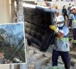 Mientras los funcionarios de la Alcaldía de Medellín apoyan la evacuación de las familias que tienen sus hogares al lado de las quebradas La Mansión y La Máquina, delincuentes estarían provocando incendios forestales en las zonas cercanas. FOTOS: CORTESÍA