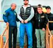 Ryan James Wedding fue trasladado por equipos especiales del FBI hacia Los Ángeles, Estados Unidos, donde se le iniciará el proceso judicial en su contra por los delitos cometidos por la red que lideraba. FOTO: CORTESÍA
