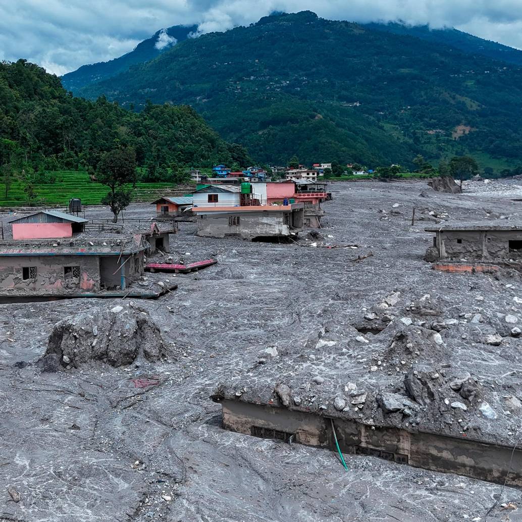 Según la oenegé Save the Children, al menos 69 escuelas fueron destruidas por la crecida en el Tíbet. <span class="mln_uppercase_mln">FOTO</span> <b><span class="mln_uppercase_mln">GETTY</span></b> 