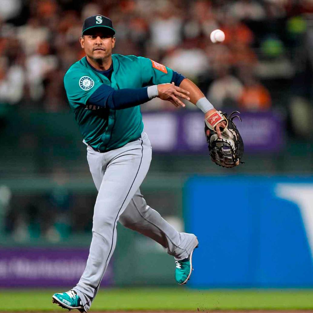 El colombiano Dónovan Solano marcó un jonrón en el duelo entre los Marineros de Seattle y Diamondbacks de Arizona.<b> </b>FOTO GETTY 