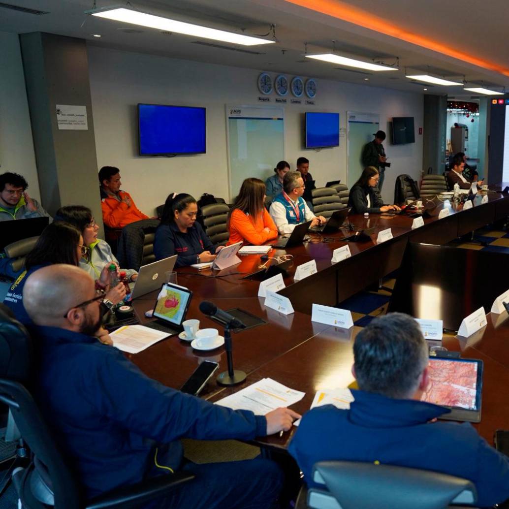 Las autoridades activaron la Sala de Crisis Nacional tras el cambio a alerta naranja del volcán Puracé, en el Suroccidente colombiano. FOTO tomada de X