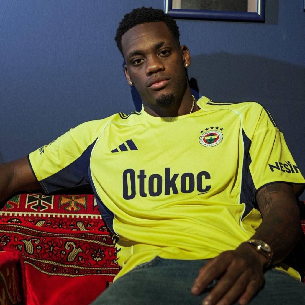 Jhon Jáder Durán es esperado en Portugal por su nuevo club para que entrene por primera vez bajo las órdenes de José Mourinho. Foto: Fenerbahçe
