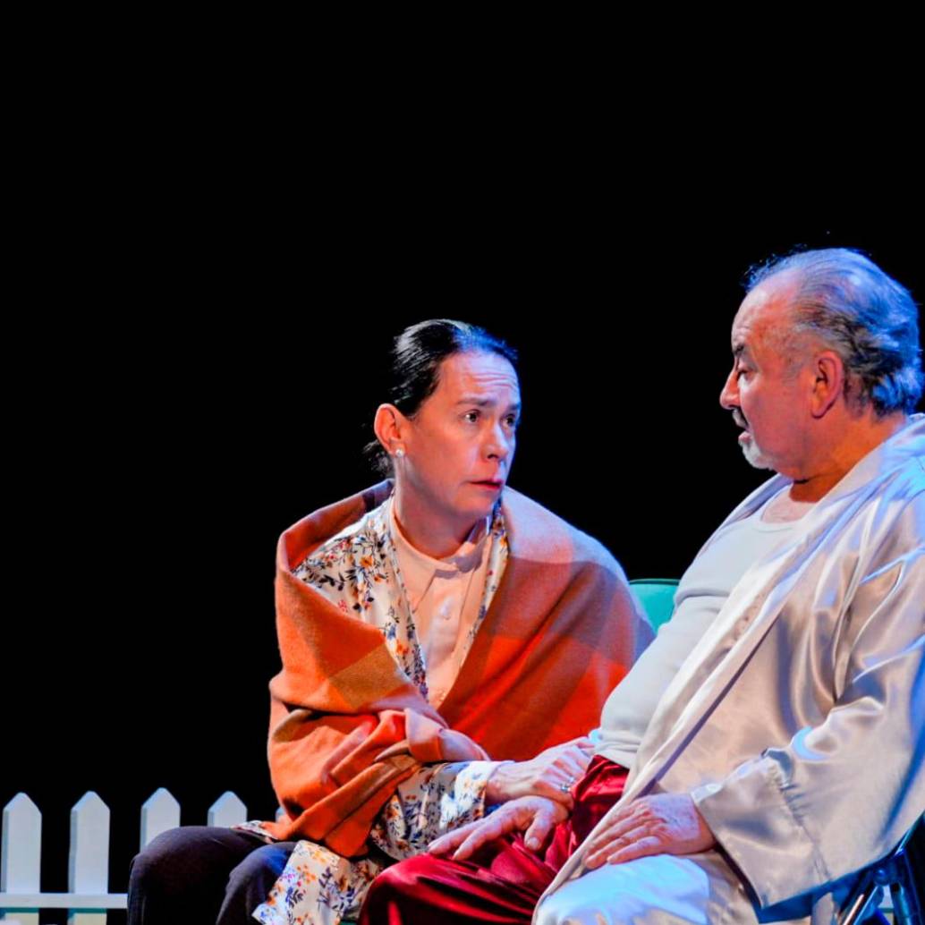 Patricia Tamayo y César Mora son los protagonistas de una obra que tendrá dos funciones en Medellín. Foto Cortesía.